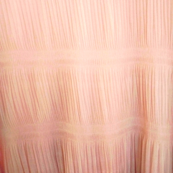 Simply VERA WANG Pleated NWOT - Picture 2 of 4